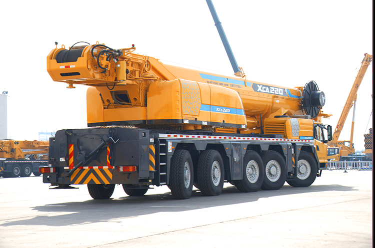 XCMG Official 220 Ton New Mobile Crane XCA220 All Terrain Cranes for Sale